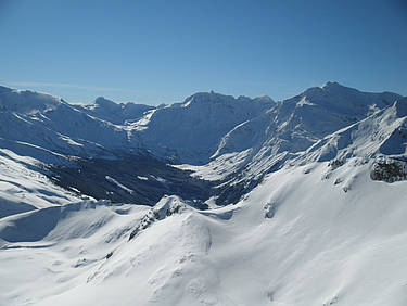 Ski tour with view of Kolm Saigurn
